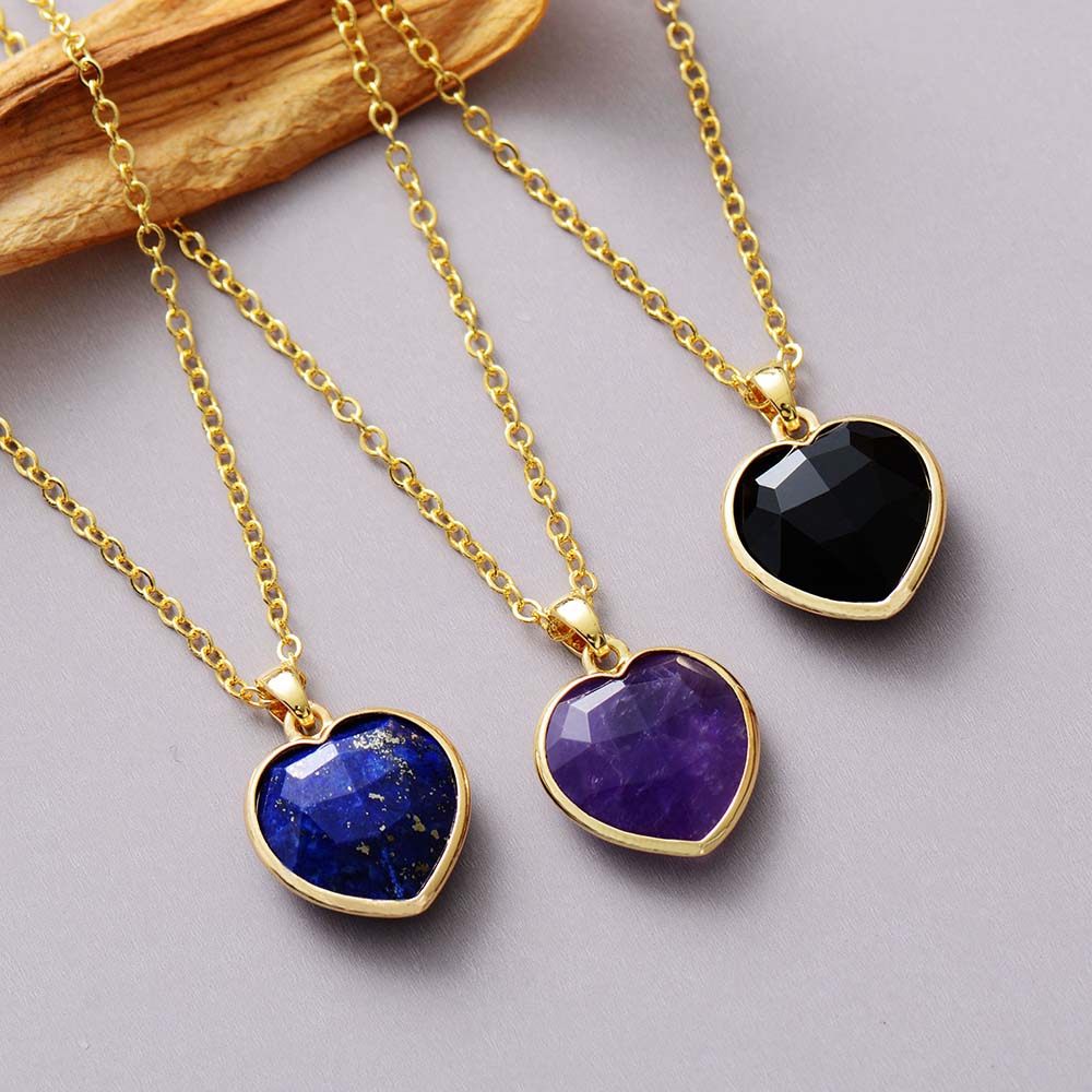 Collier Coeur en pierre naturelle d'Onyx