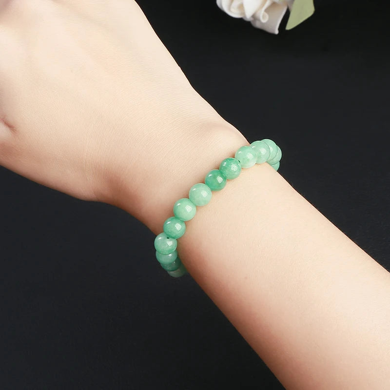 Bracelet Minimaliste en Jade de Myanmar