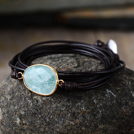 Bracelet Bohème en cuir noir et médaillon d'Amazonite
